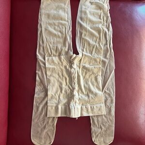 Elegant Cream Women's tights